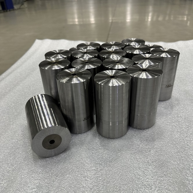 GT55 carbide forging die